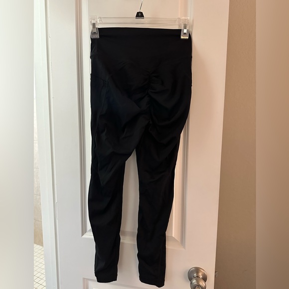 Booty scrunch leggings - Picture 3 of 3